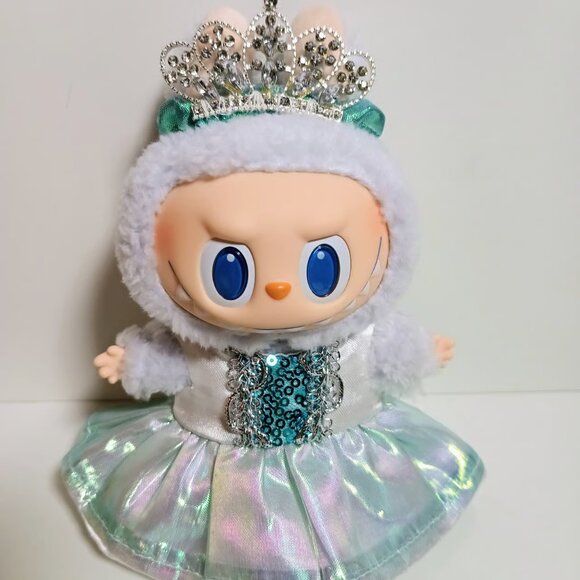 Disney Princess Frozen Elsa Dress with Crown Labubu Outfit - Picture 2 of 6